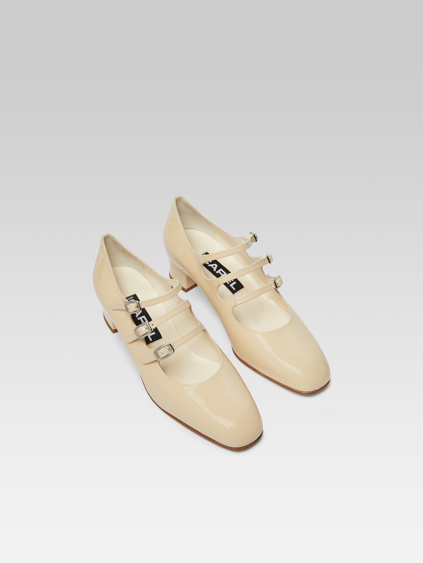 Kina - Beige patent leather Mary Janes pumps