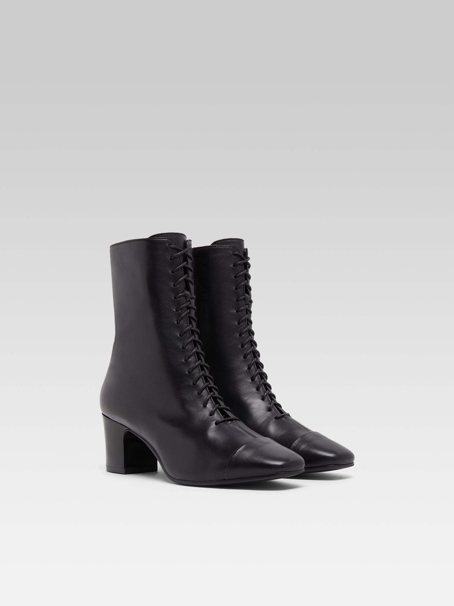 Colette - Black leather lace-up ankle boots - Image number 4