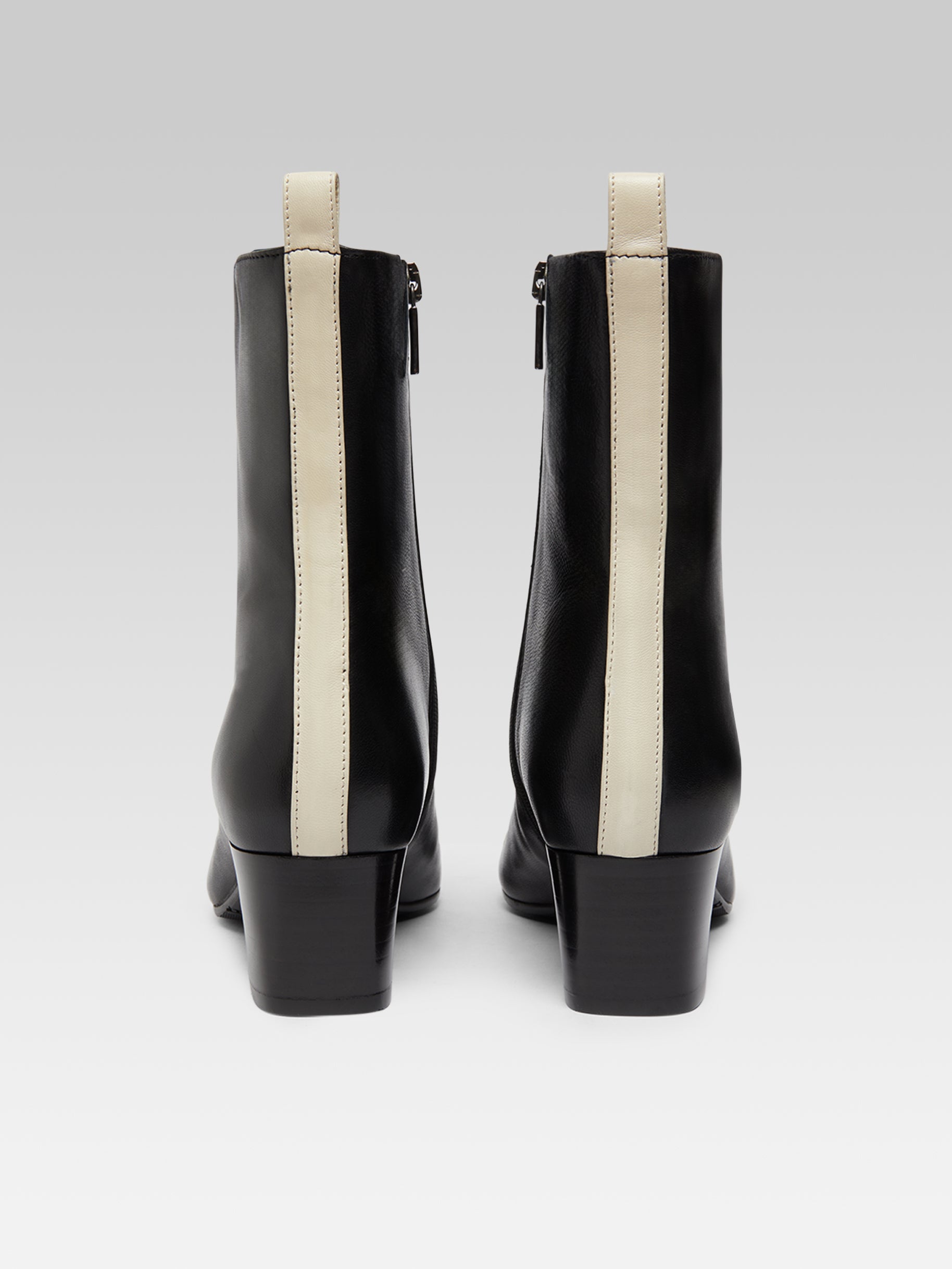Audrey - Bottines cuir noir et ivoire - Image numéro 7