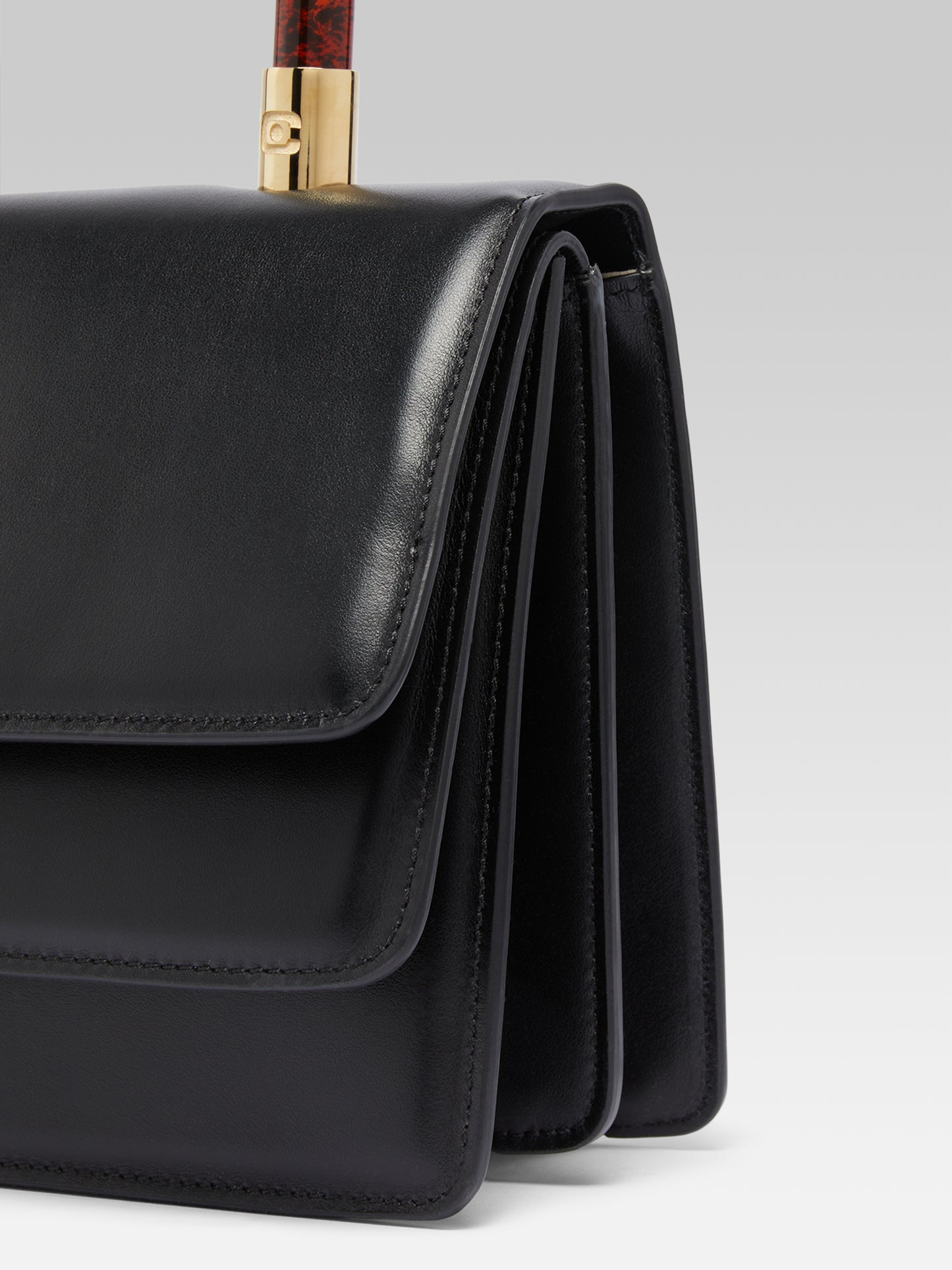 Georges - Black leather handbag