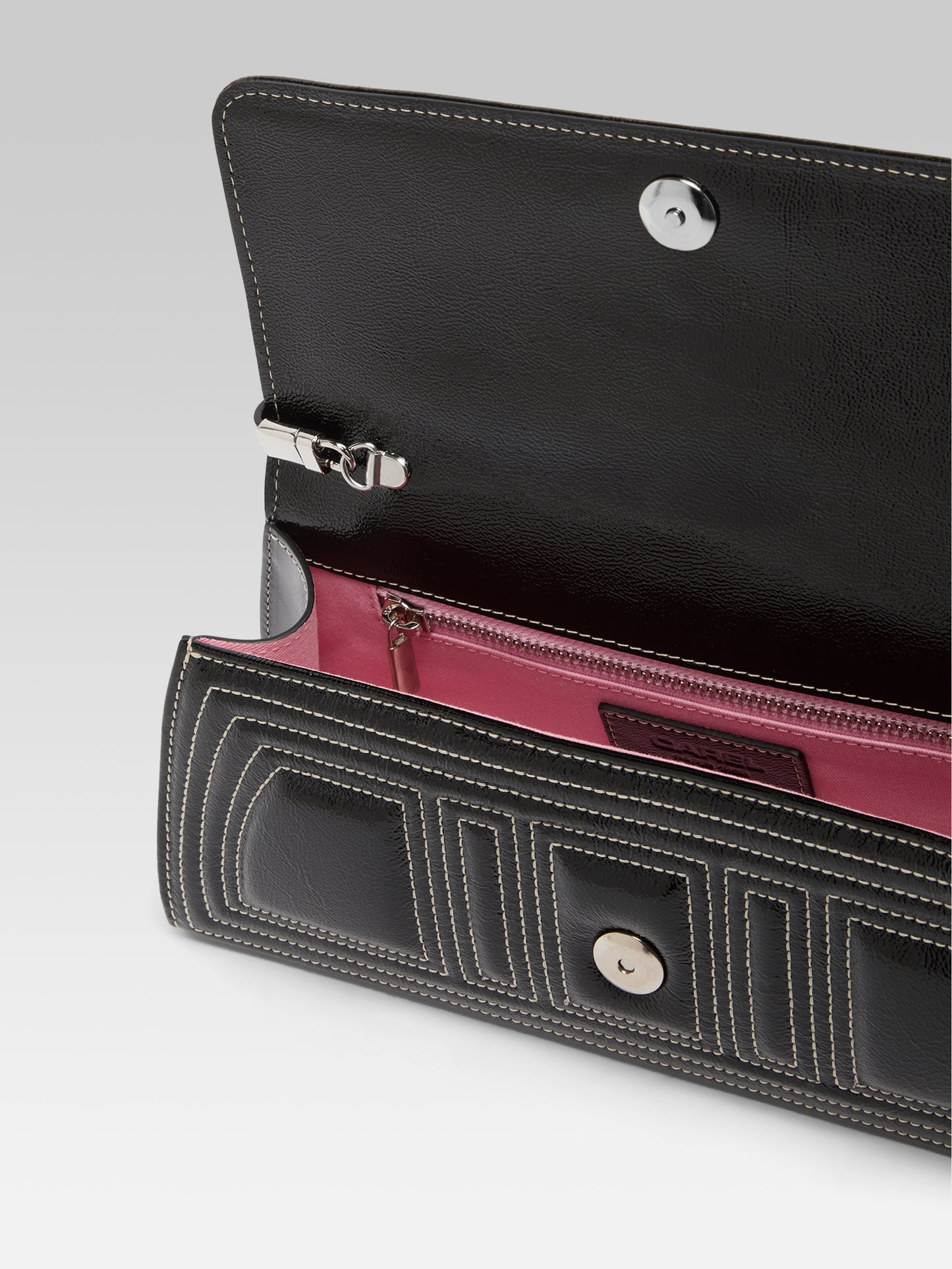 Madeleine - Sac épaule cuir verni noir et coutures ivoire