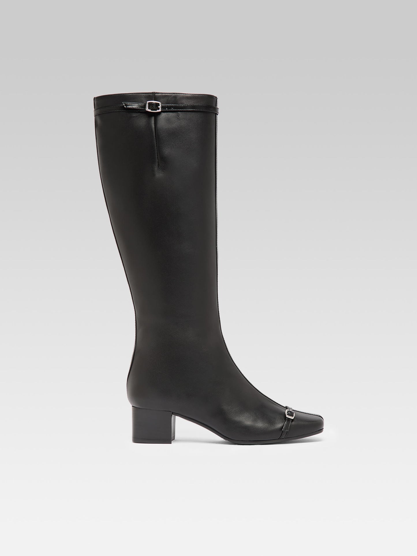 Starter - Black leather boots with straps