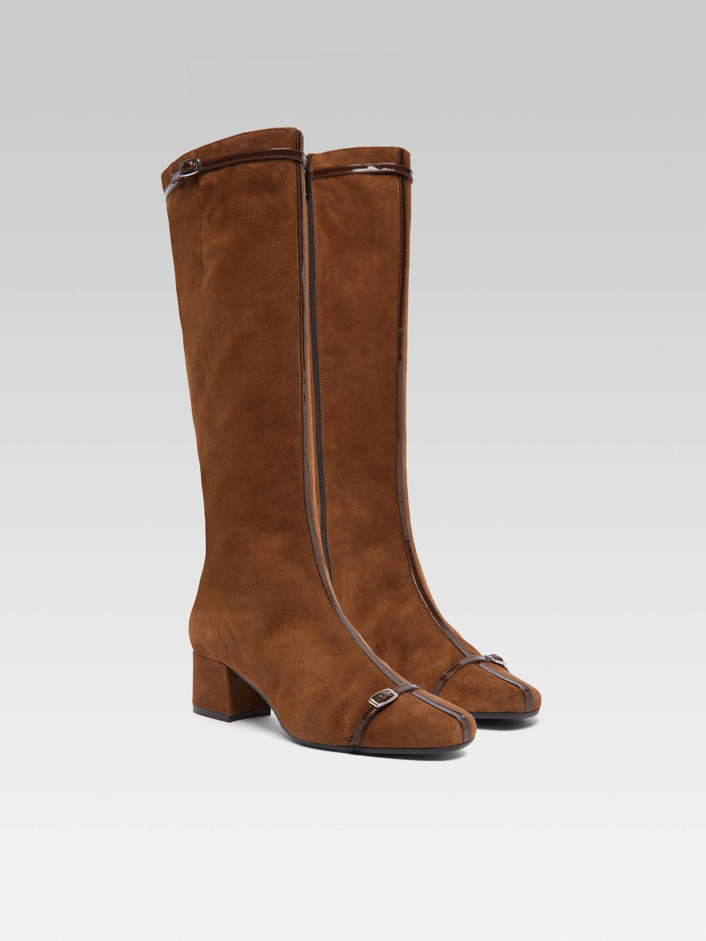 Starter - Brown suede boots with patent leather straps