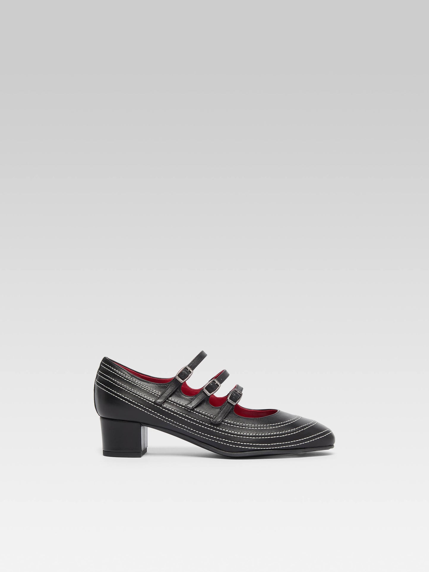 Kina Moto - Black leather Mary Janes pumps with stitching