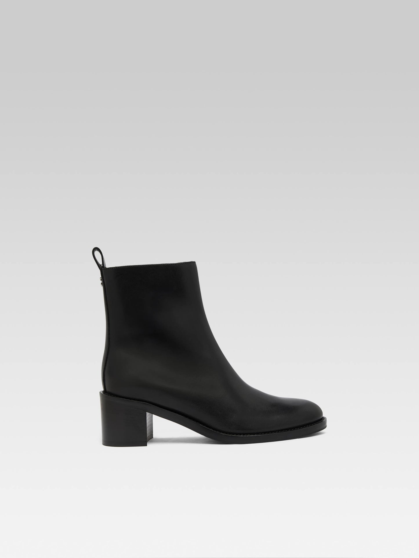 Bristol - Black leather ankle boots