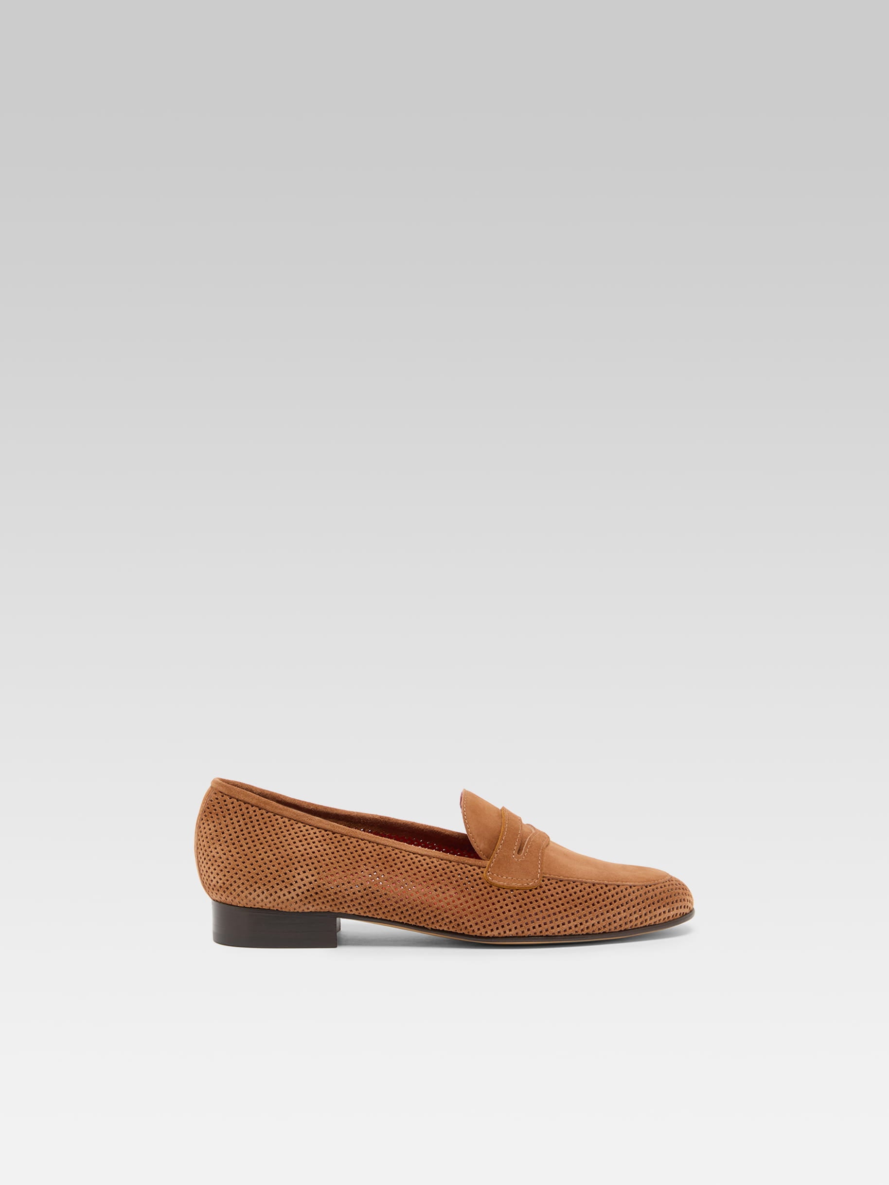 2100 - Cognac perforated suede leather loafers | Carel Paris
