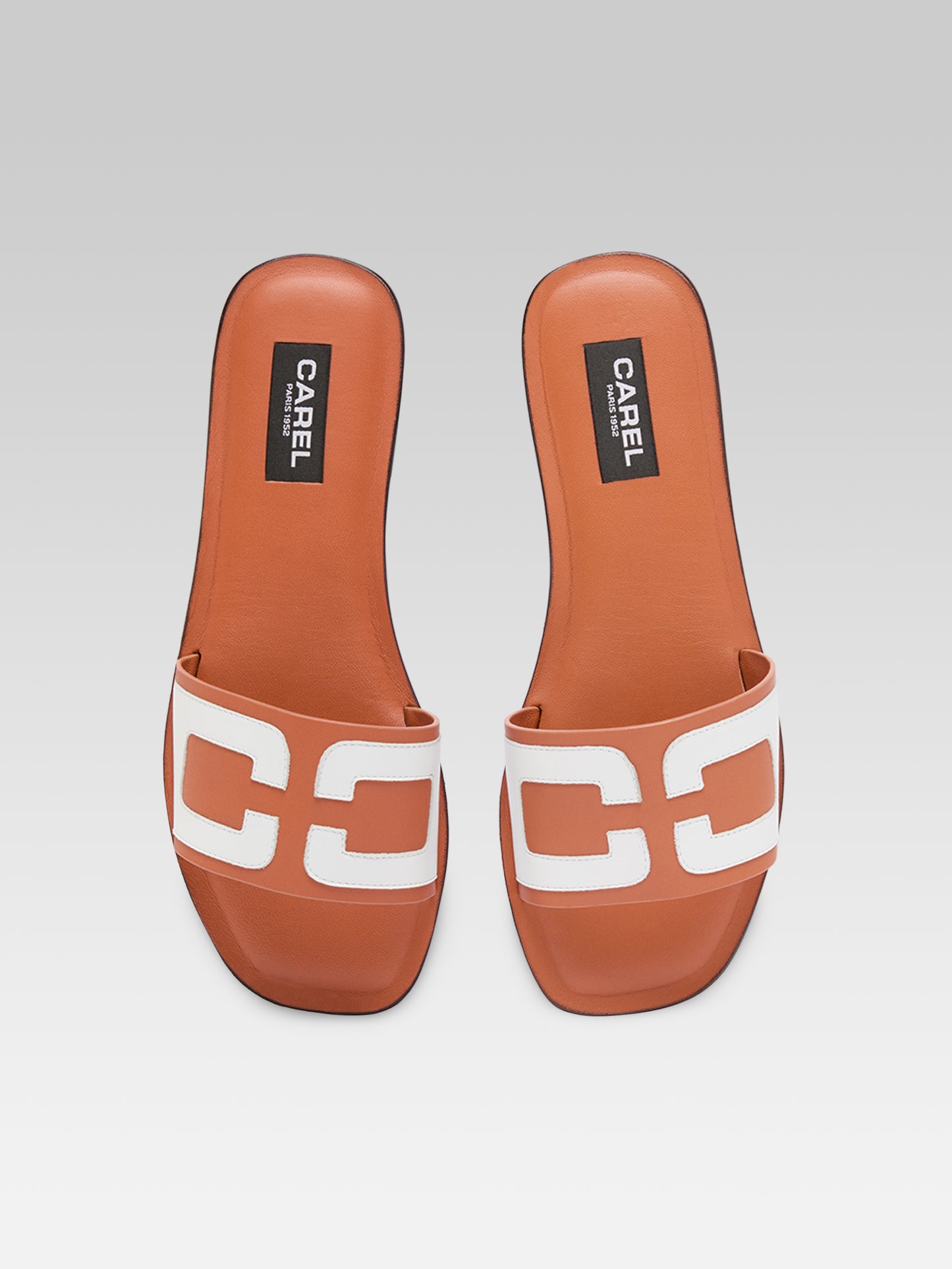 Brasilia - Orange and white leather flat mules