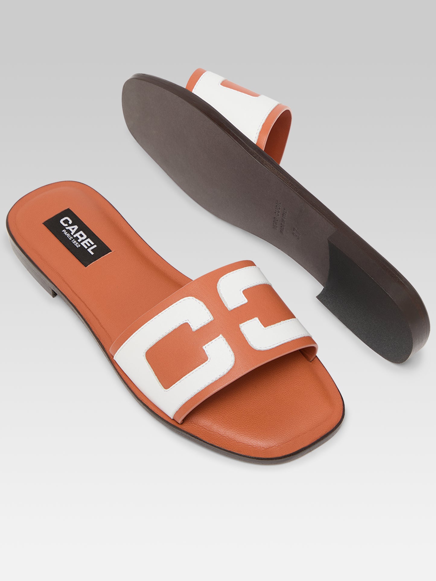 Brasilia - Orange and white leather flat mules