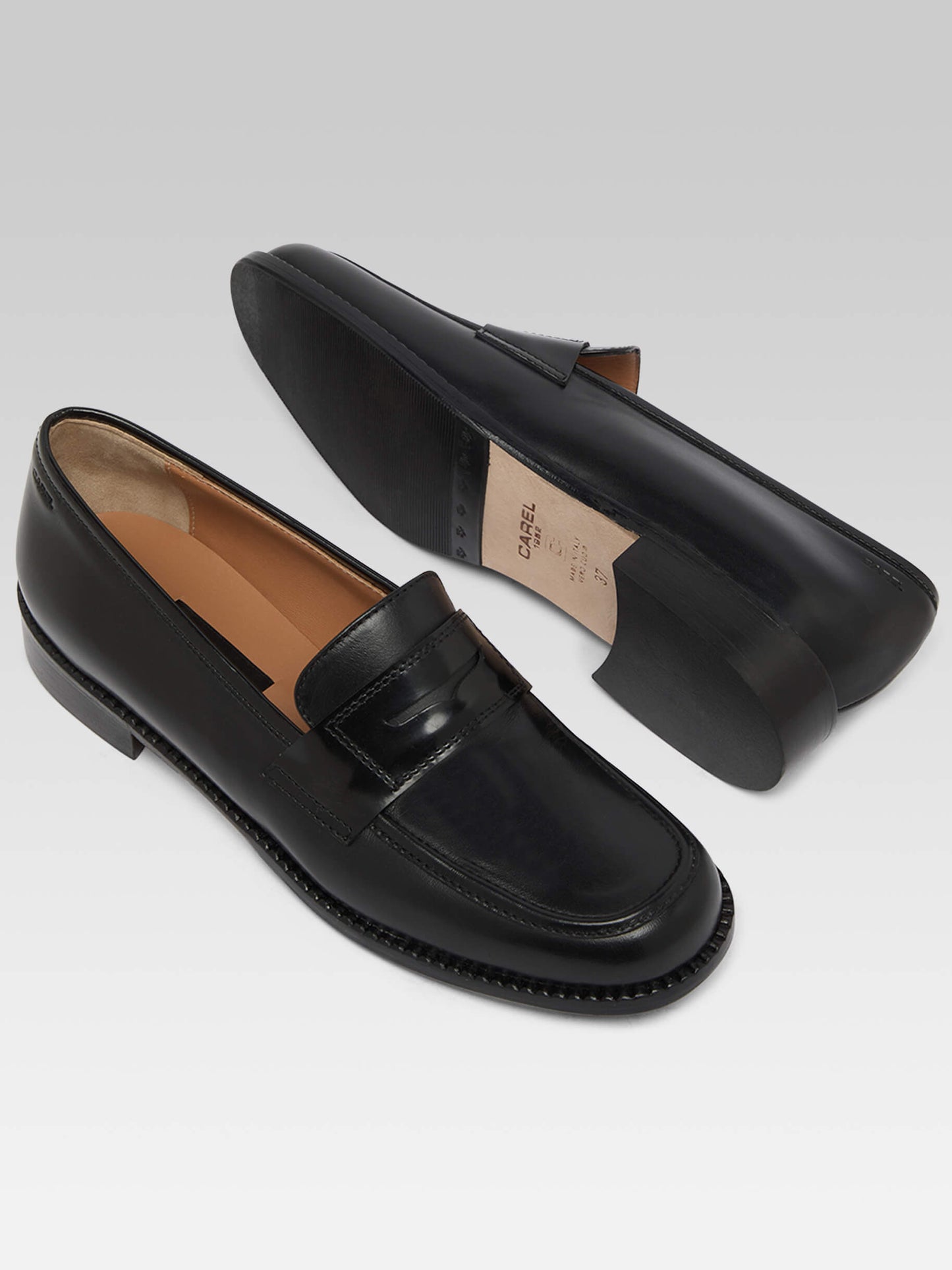 Penny - Black leather loafers