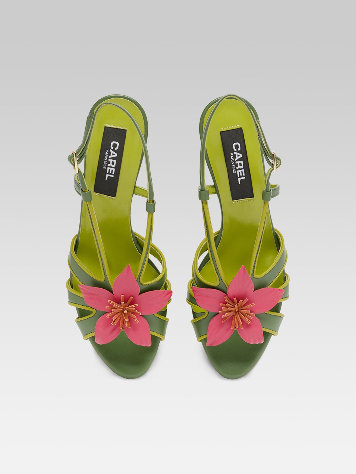 Acai - Sandales à talon cuir vert et fleur rose