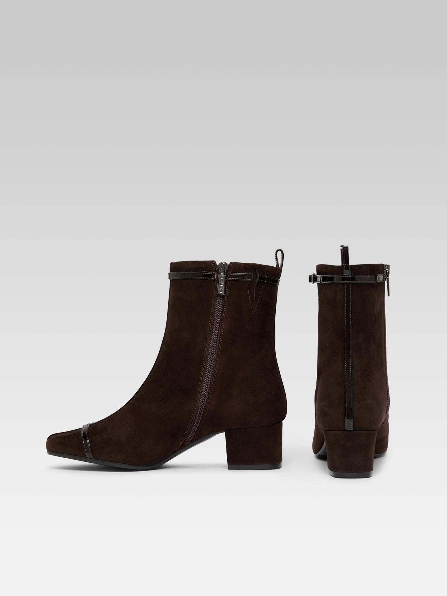 Start - Chocolate suede ankle boots with patent leather straps