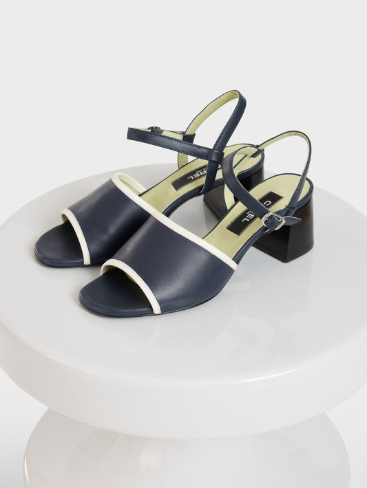 Adriana - Sandales cuir marine et ivoire - Image numéro 10