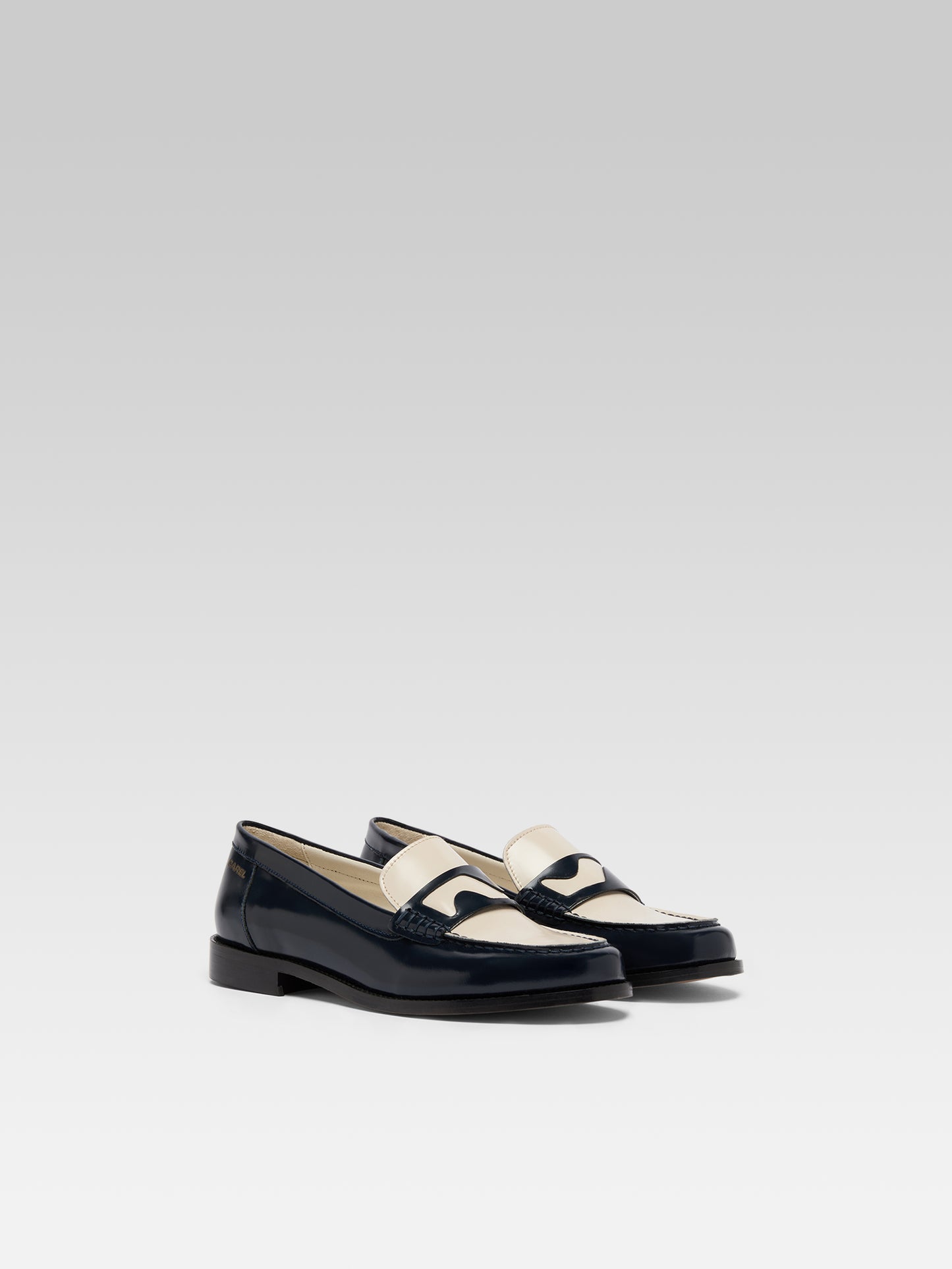 Bossa - Mocassins cuir glacé bleu marine et ivoire