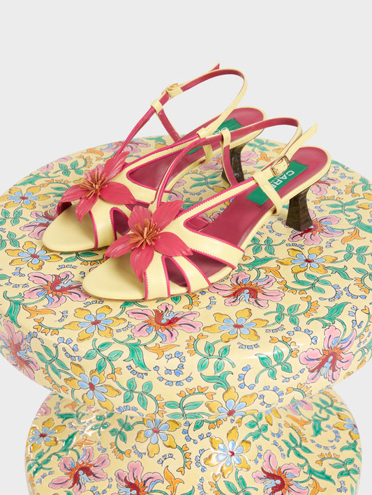 Acai - Sandales à talon cuir citron et fleur rose - Image numéro 10