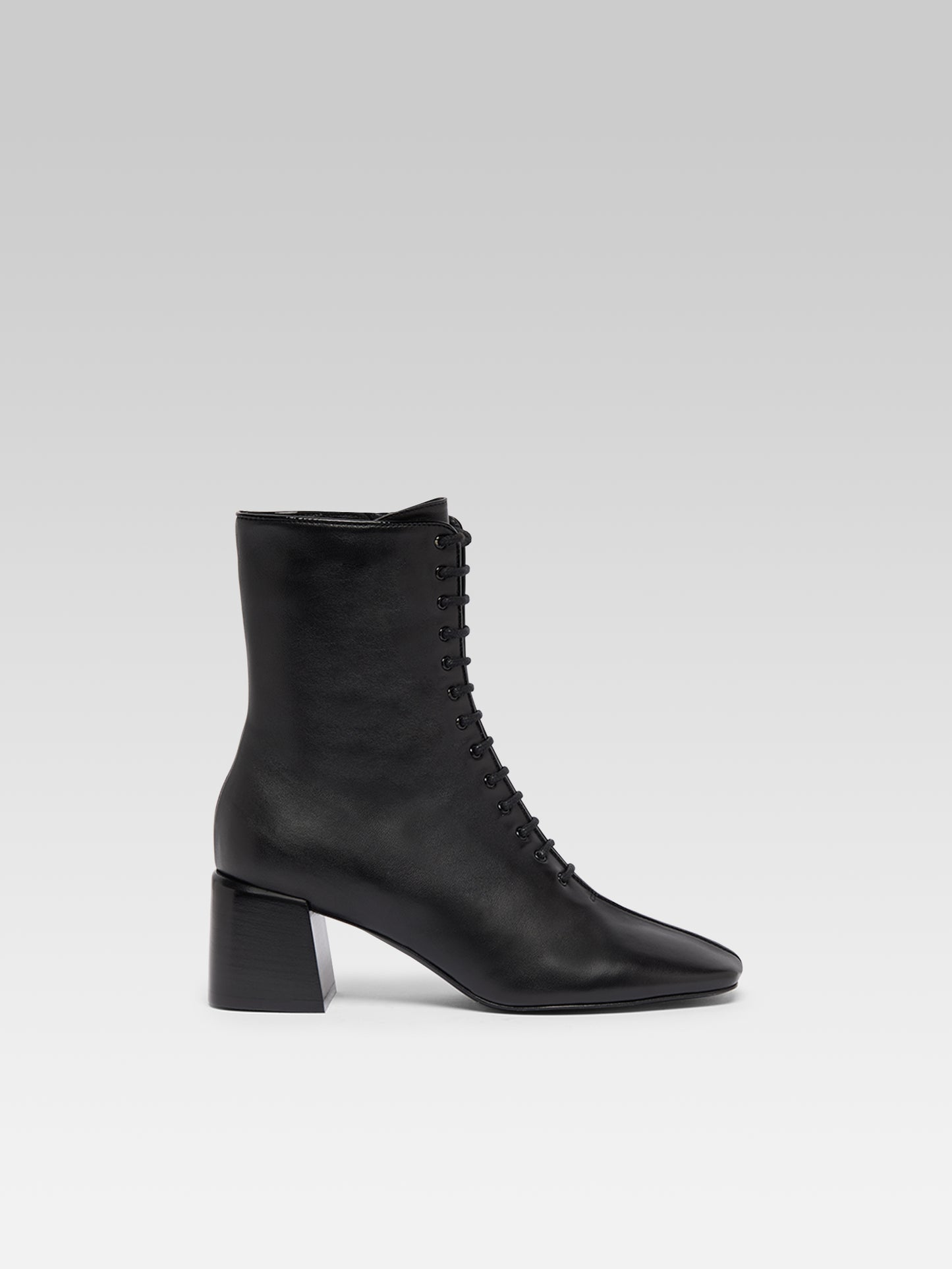 Vivi - Black Leather Lace-Up Boots