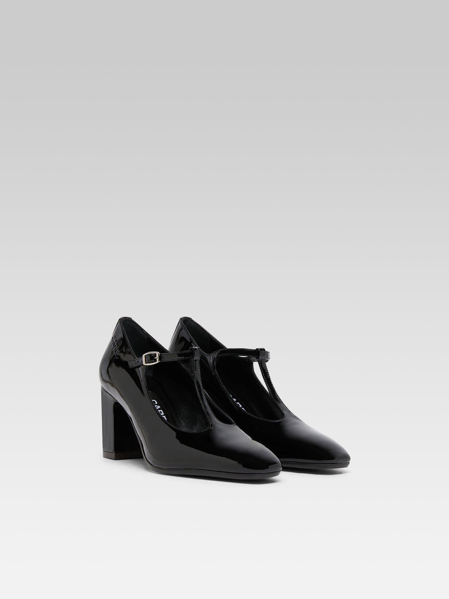 Francesca - Black patent leather pumps