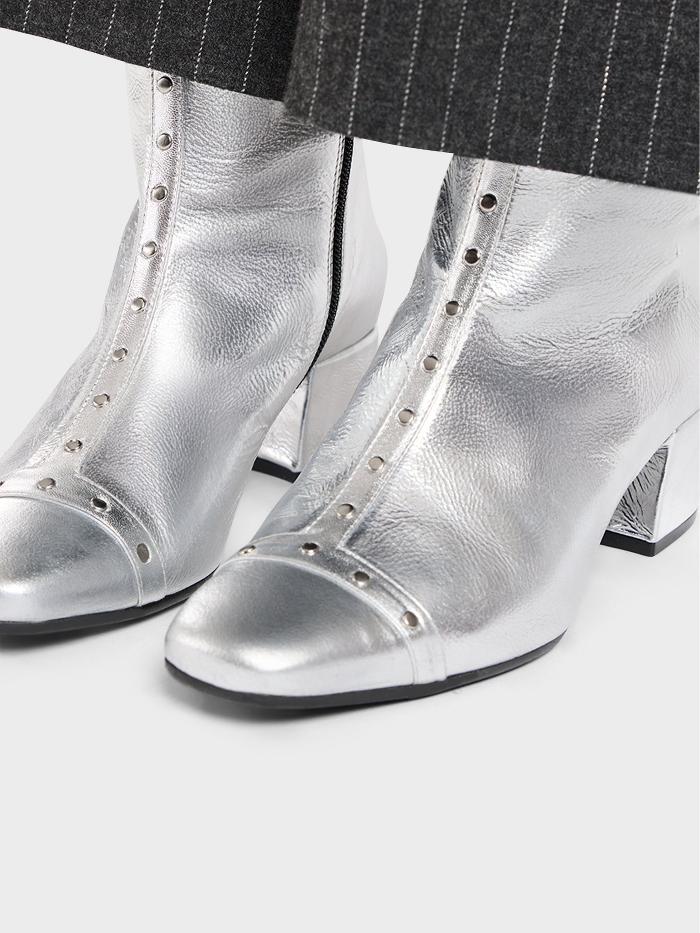 Audrey - Silver laminated leather ankle boots with studs