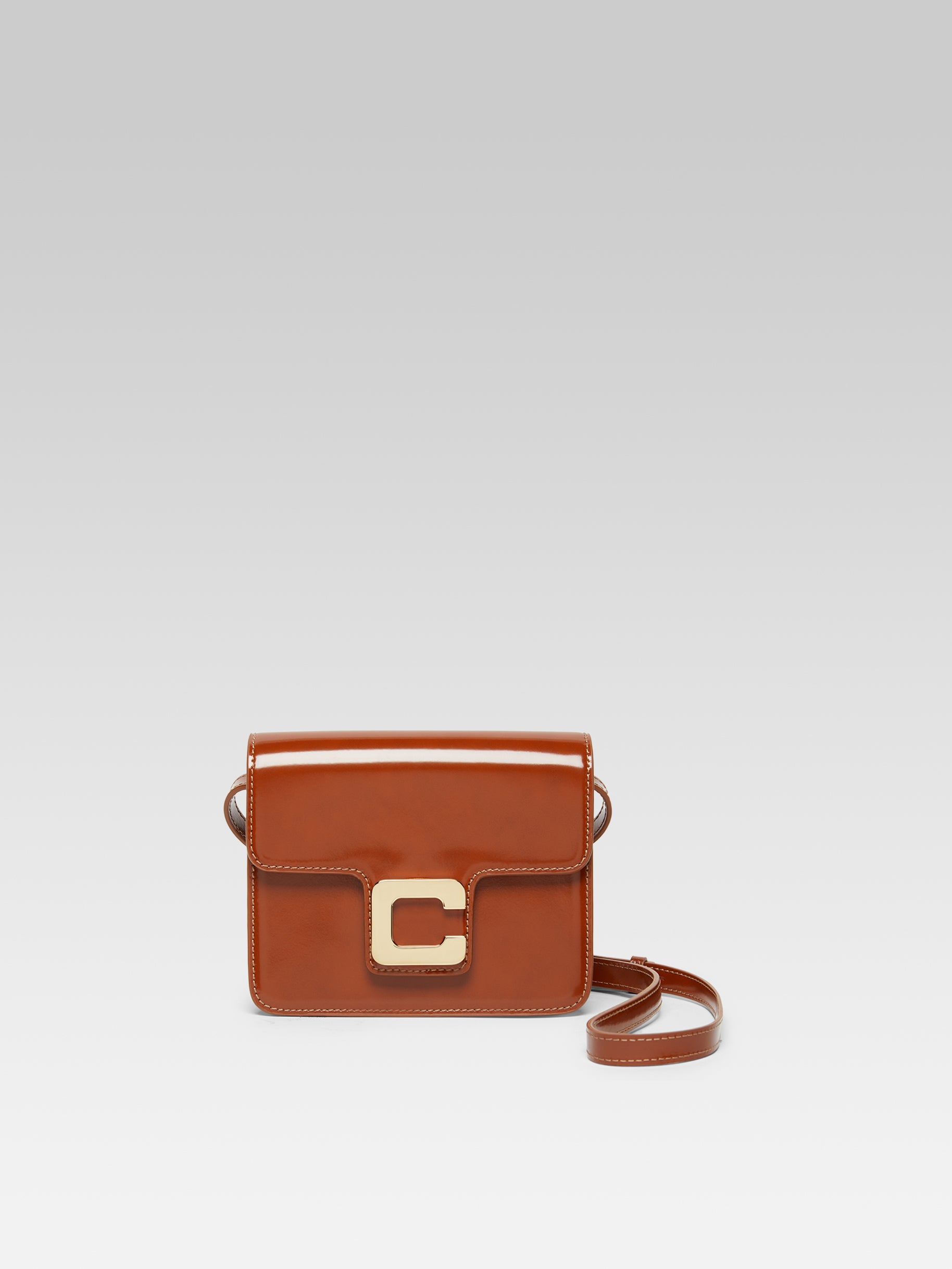 Mini Sorbonne Cognac kleurige crossbody tas van glanzend leer