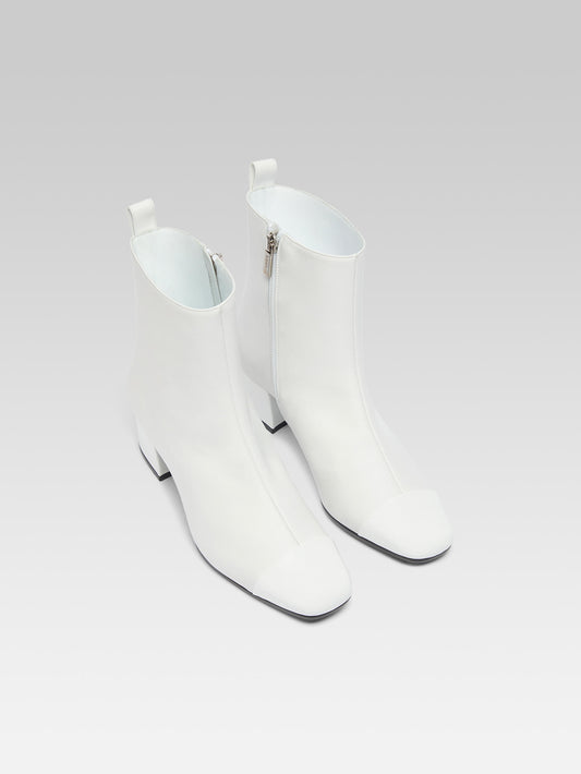 Estime - White leather and patent leather ankle boots - Image number 2