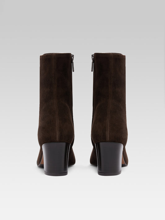 Colette - Bottines à lacets cuir velours marron - Image numéro 5