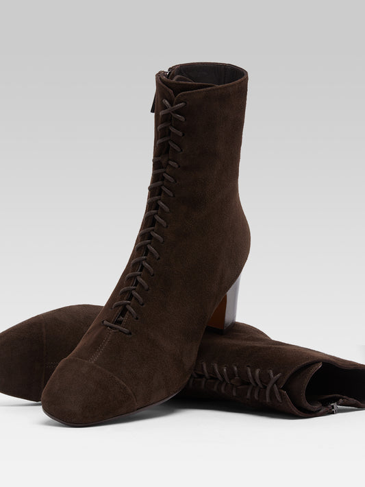 Colette - Bottines à lacets cuir velours marron - Image numéro 2