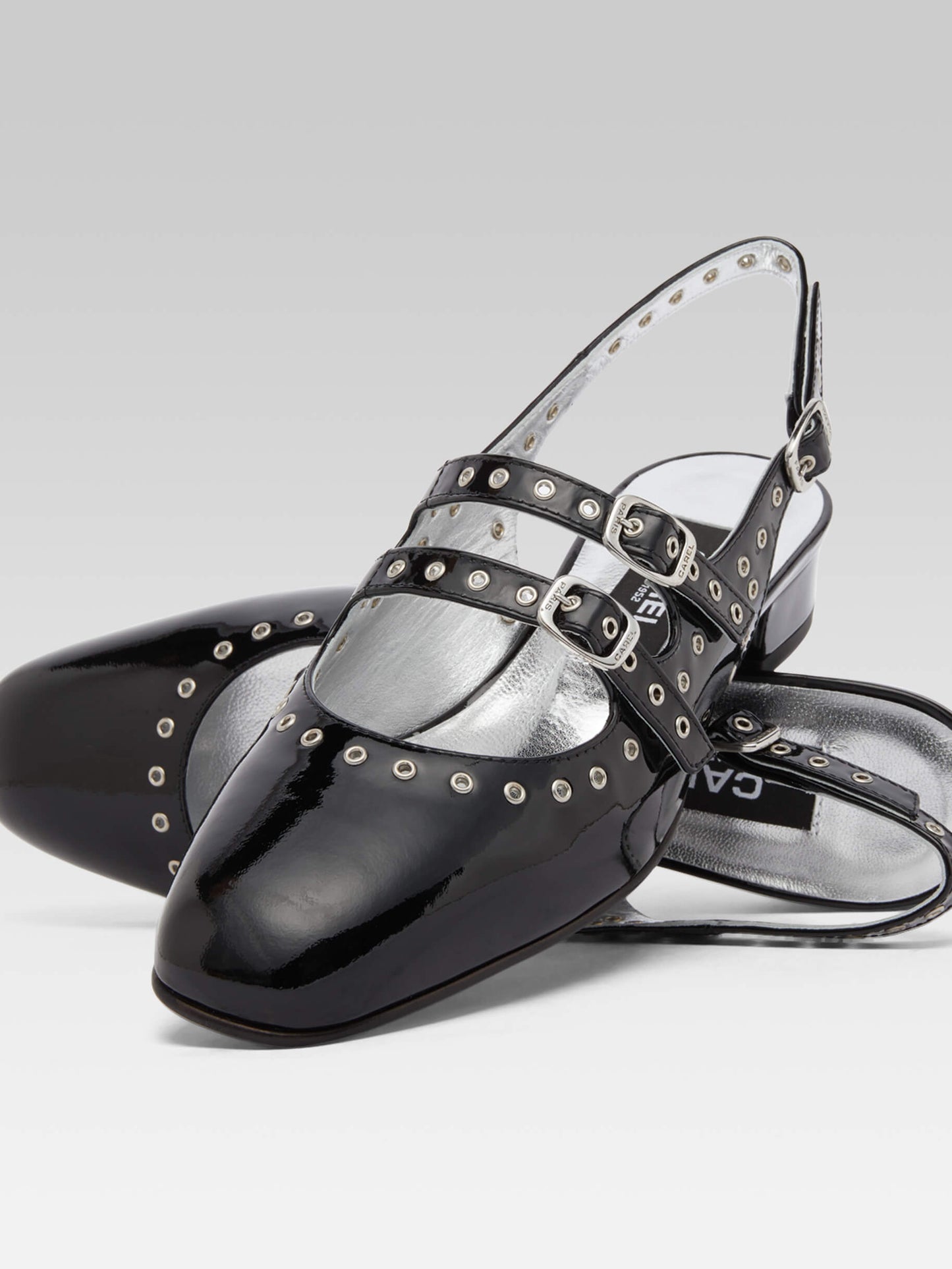 Queen - Black patent leather eyelets slingback Mary Janes