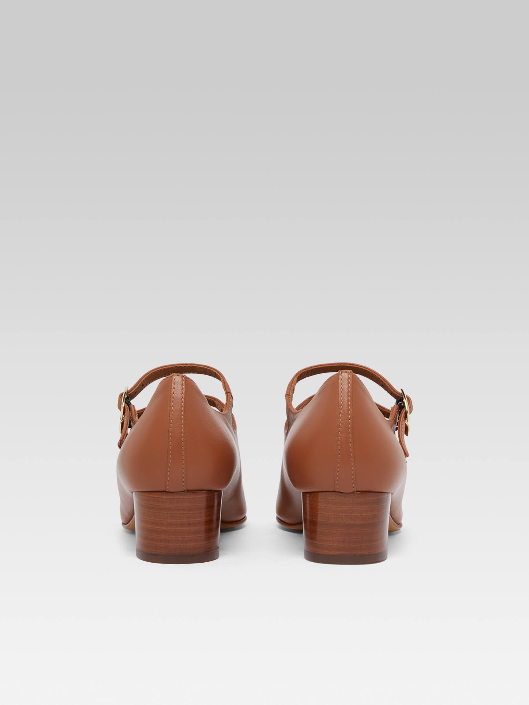 Kina - Escarpins babies cuir upcyclé camel - Image numéro 5