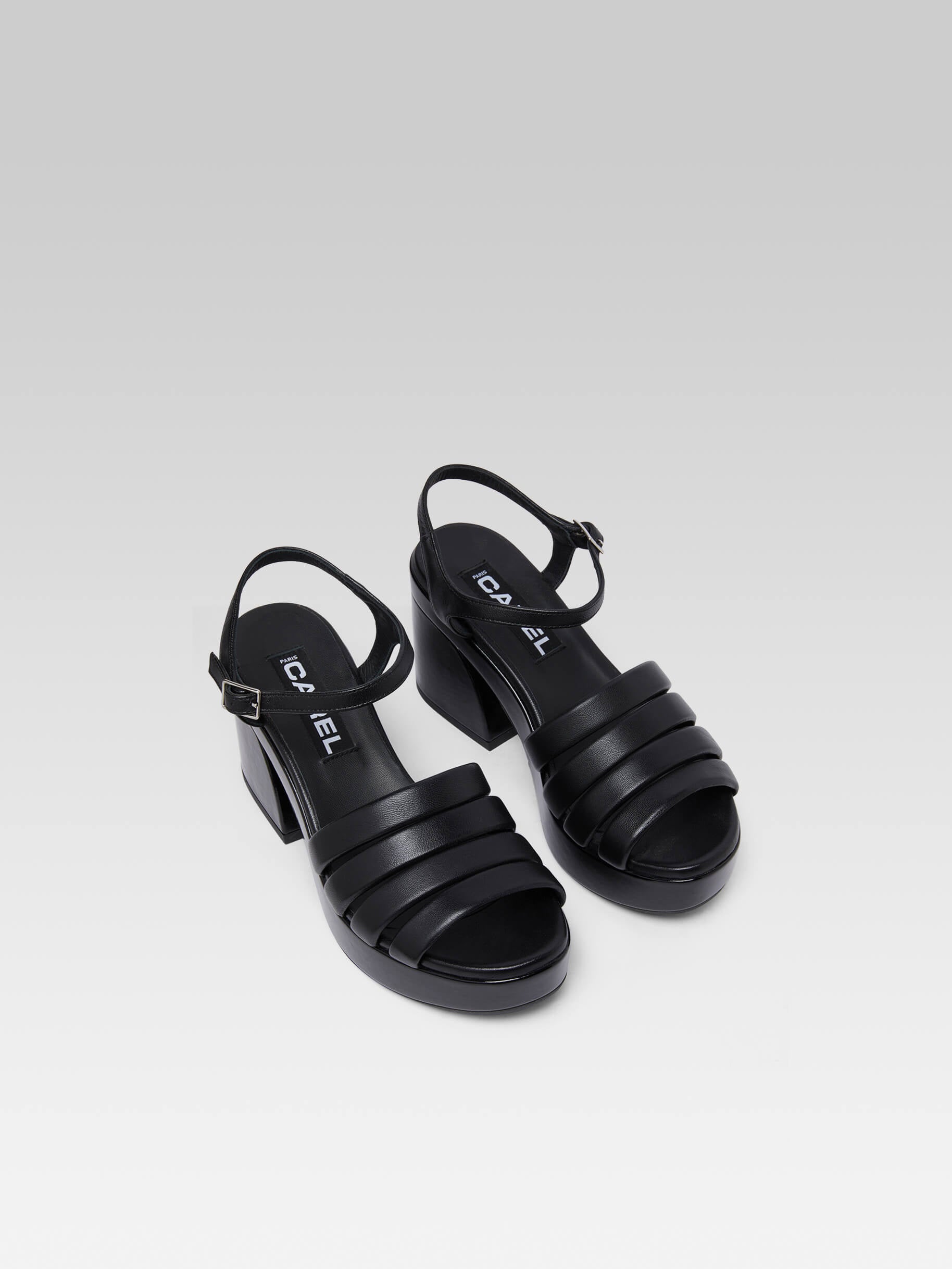 Baignade - Sandales cuir et verni noir - Image numéro 5