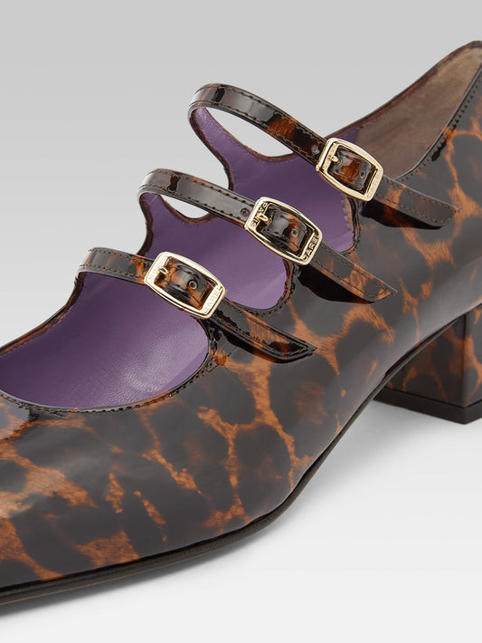 Kina - Escarpins babies cuir verni léopard marron - Image numéro 2