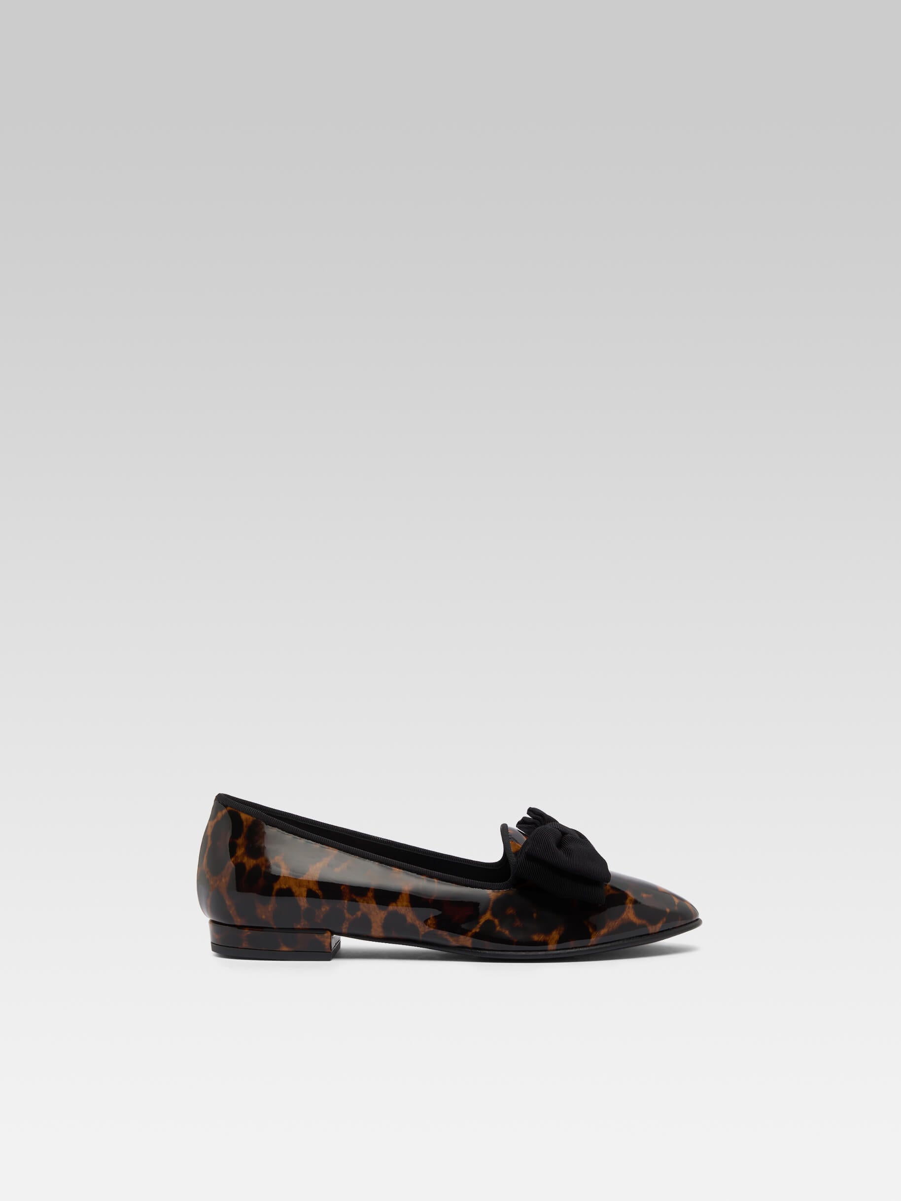 Marquis - Leopard patent leather ballet flats