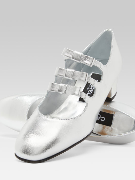 Kinette - Escarpins babies à noeuds cuir laminé argent - Image numéro 2