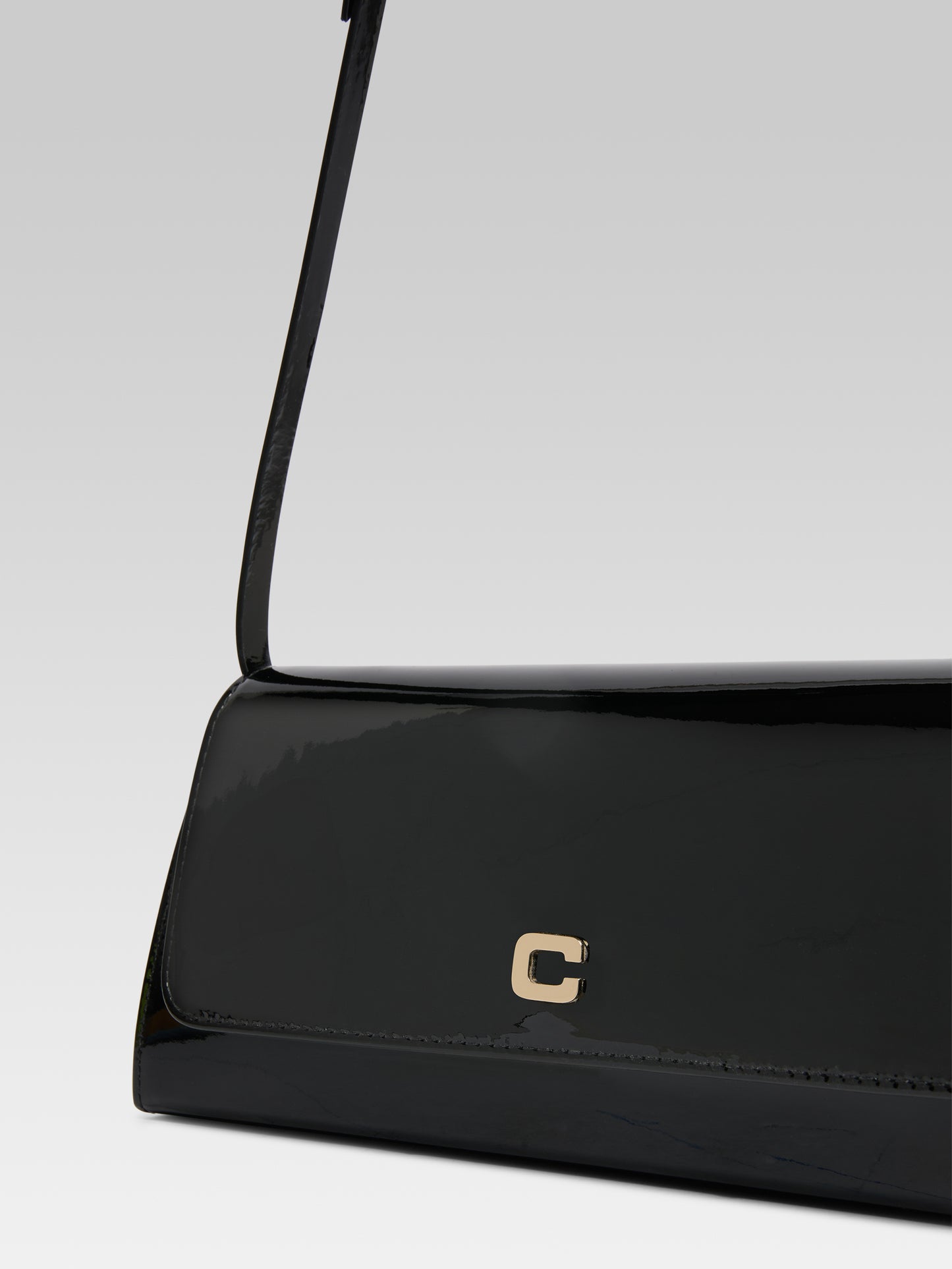 Madeleine - Sac épaule cuir verni noir