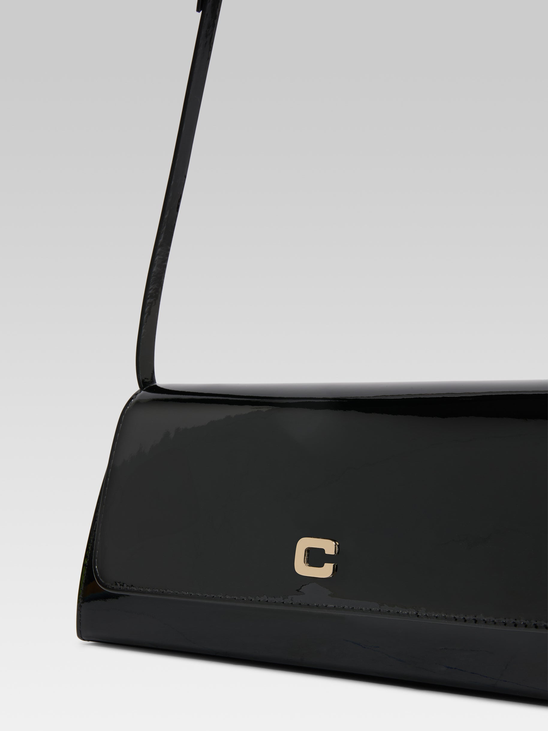 Madeleine - Sac épaule cuir verni noir - Image numéro 3