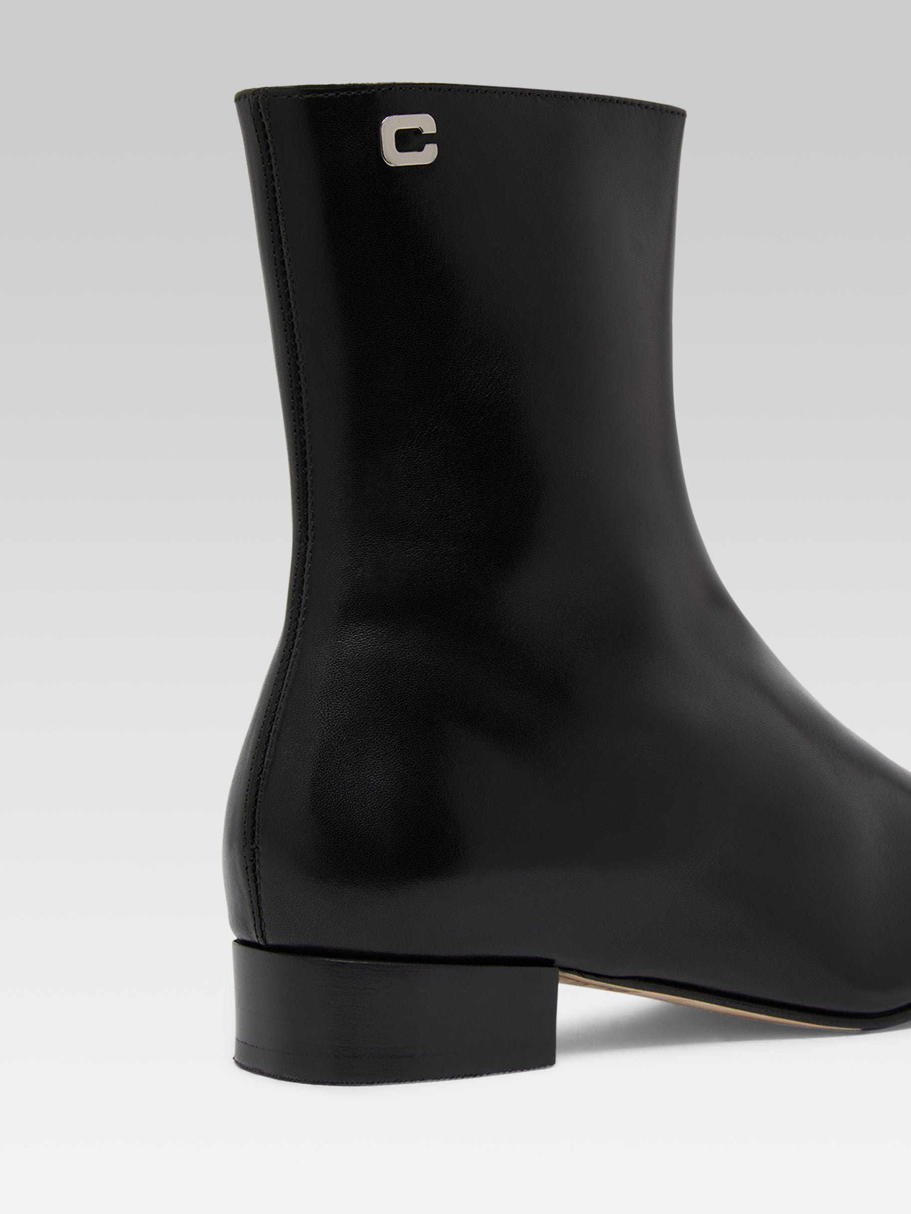 Aiglon - Black leather ankle boots - Image number 5