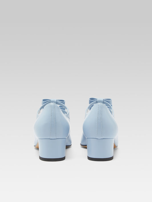 Kinette - Sky blue leather Mary Janes pumps with bows - Image number 5