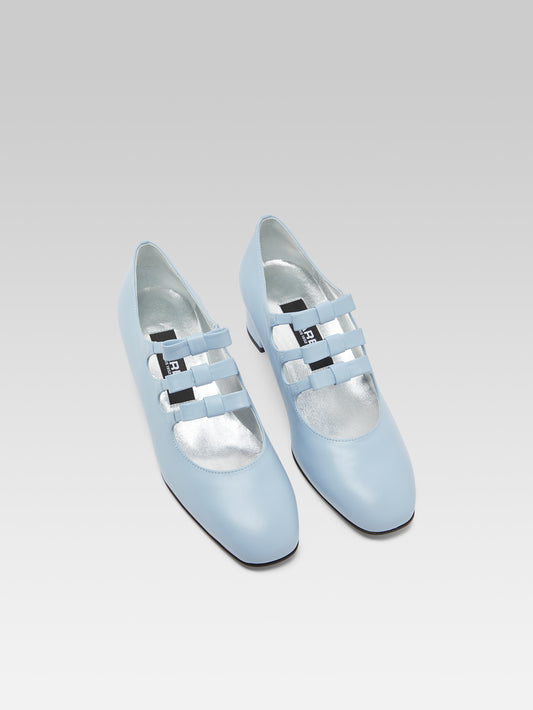 Kinette - Sky blue leather Mary Janes pumps with bows - Image number 3