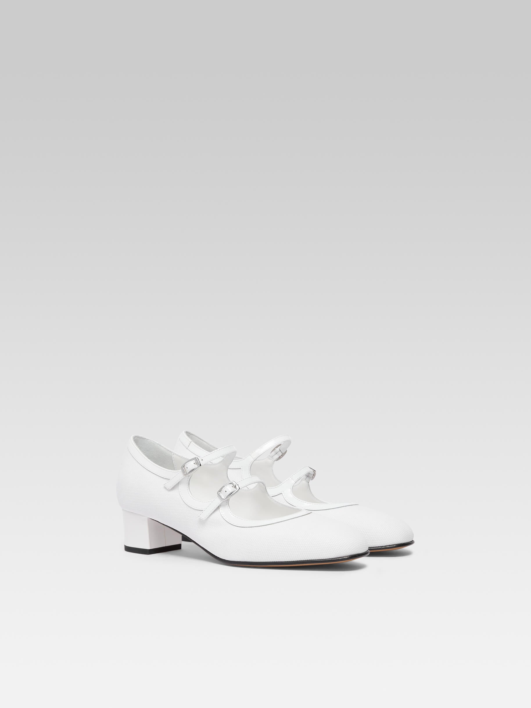 Bleuet - White fabric and patent leather Mary Janes pumps
 - Image number 2