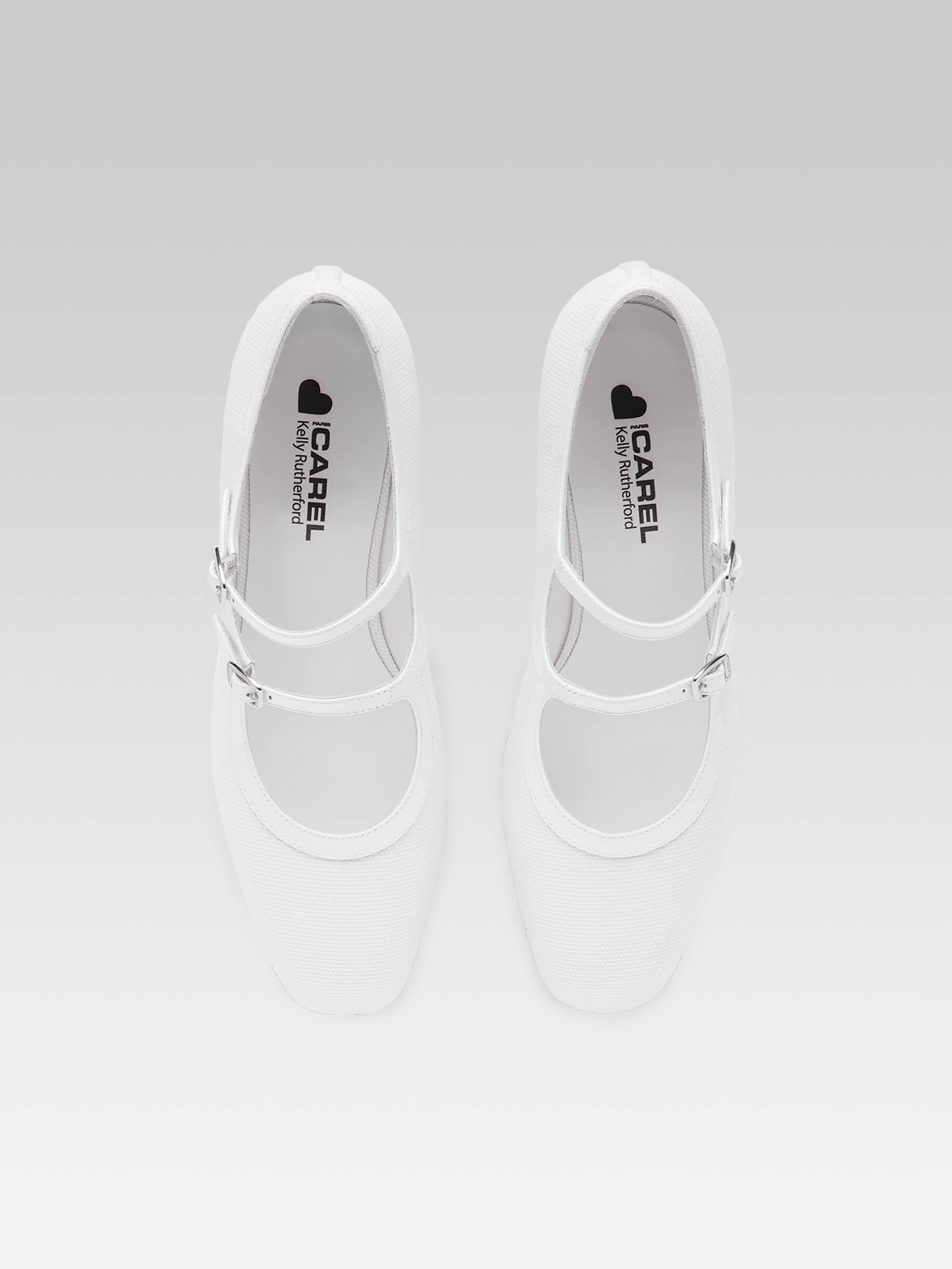 Bleuet - White fabric and patent leather Mary Janes pumps
 - Image number 5