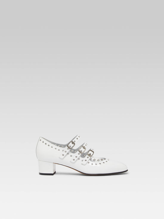 carel Camden - Escarpins babies cuir verni blanc upcyclé à oeillets – Carel Paris