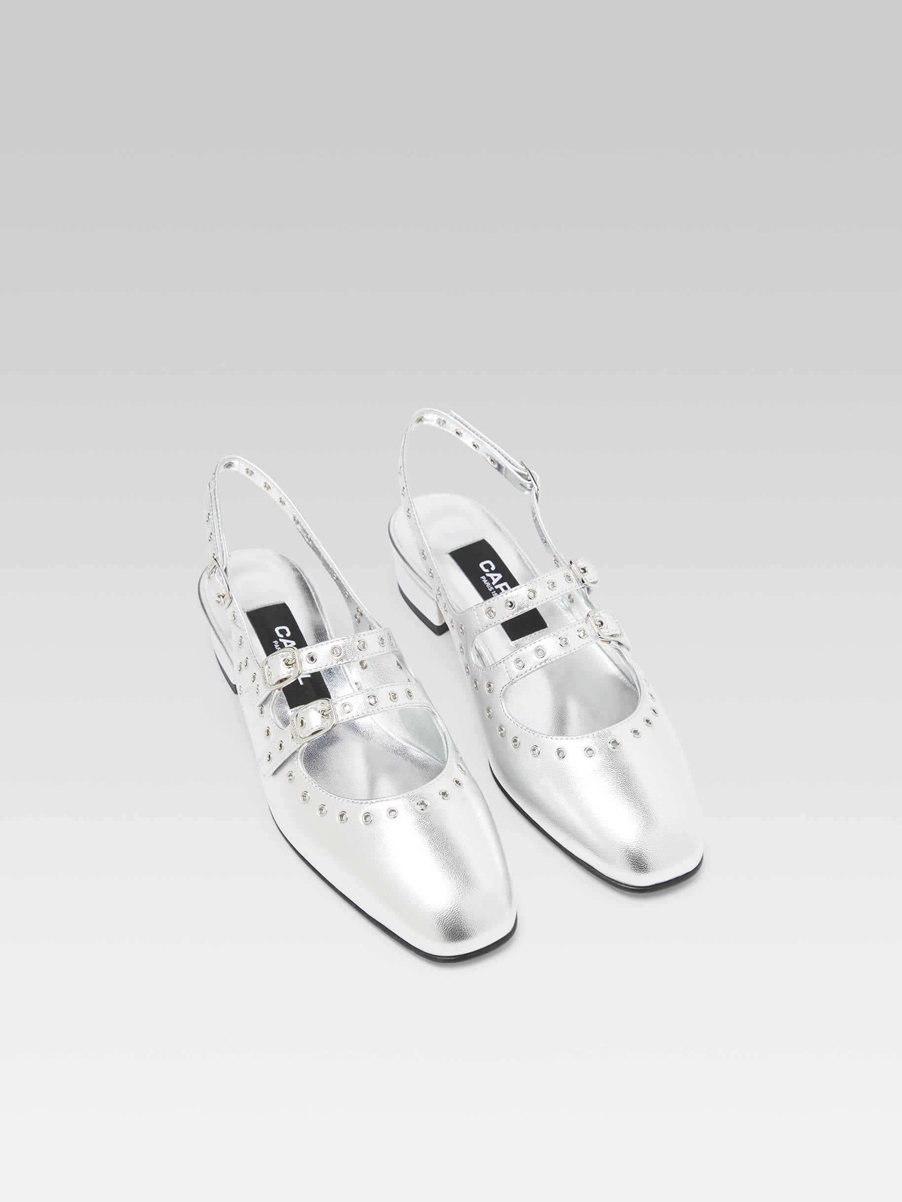 Queen - Babies slingback cuir argent à oeillets - Image numéro 3
