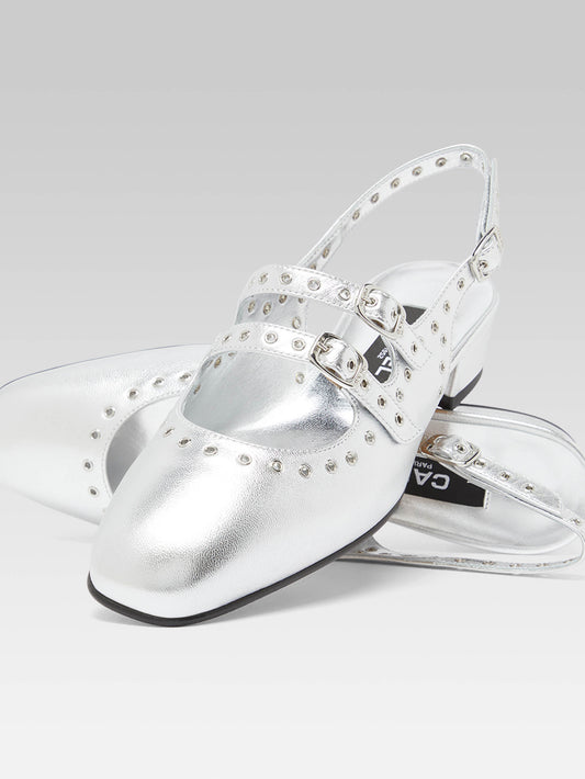 Queen - Babies slingback cuir argent à oeillets - Image numéro 2
