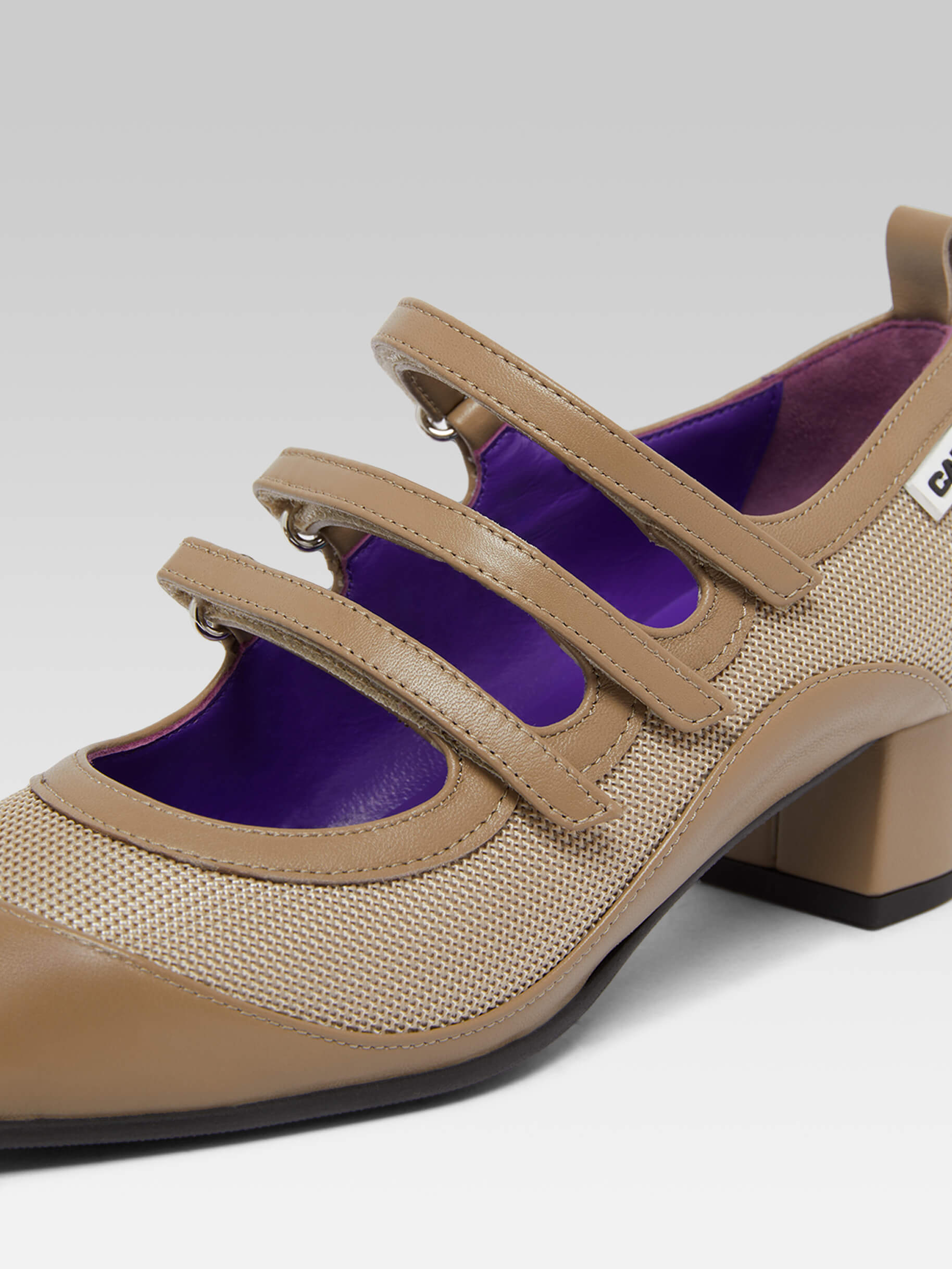 Sportina - Beige mesh and upcycled leather Mary Janes pumps - Image number 2