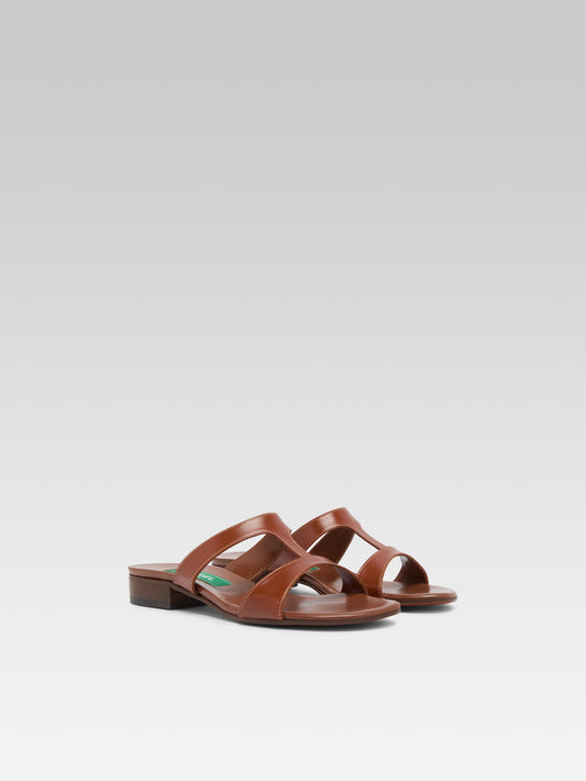 Leia - Cognac upcycled leather mules - Image number 2