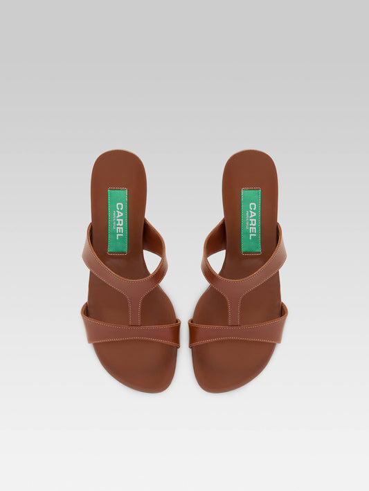 Leia - Cognac upcycled leather mules - Image number 3