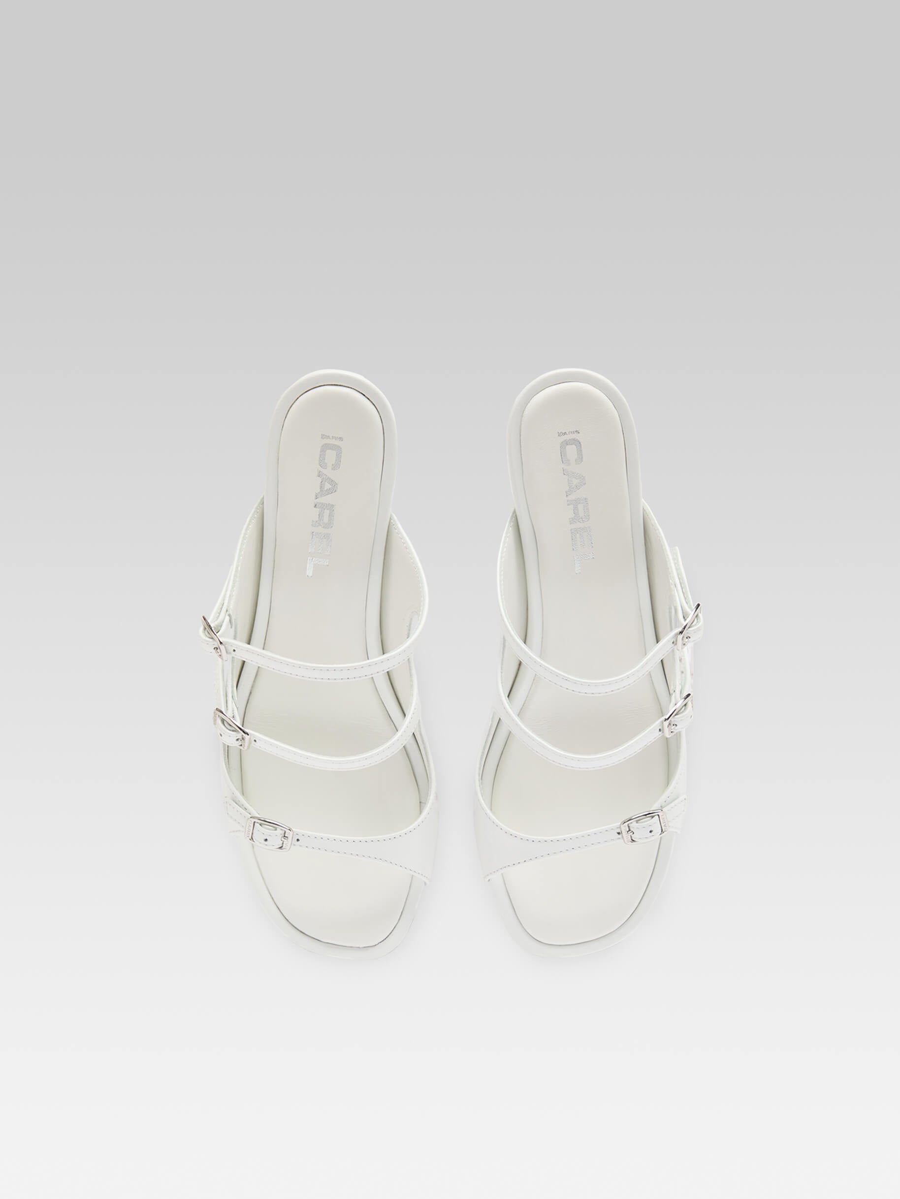 Kitty - Mules cuir vernis blanc - Image numéro 3