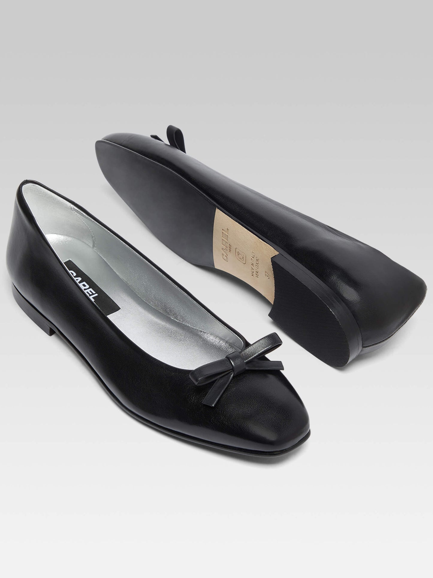 Bella - Black leather ballet flats
