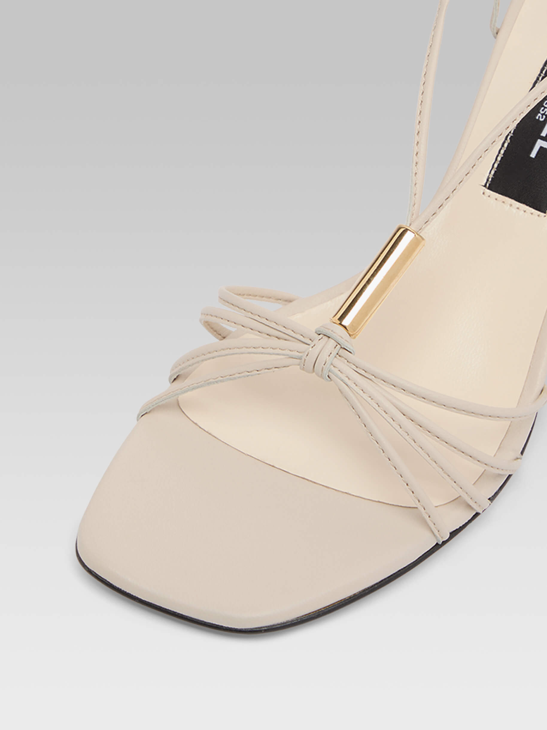 Sirene - Ivory leather sandals with shell heel - Image number 4