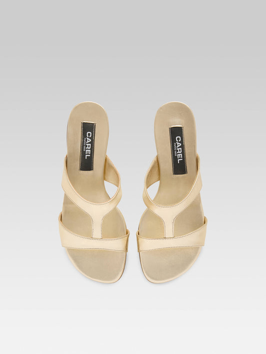 Leia -  Platinum laminated leather mules - Image number 3