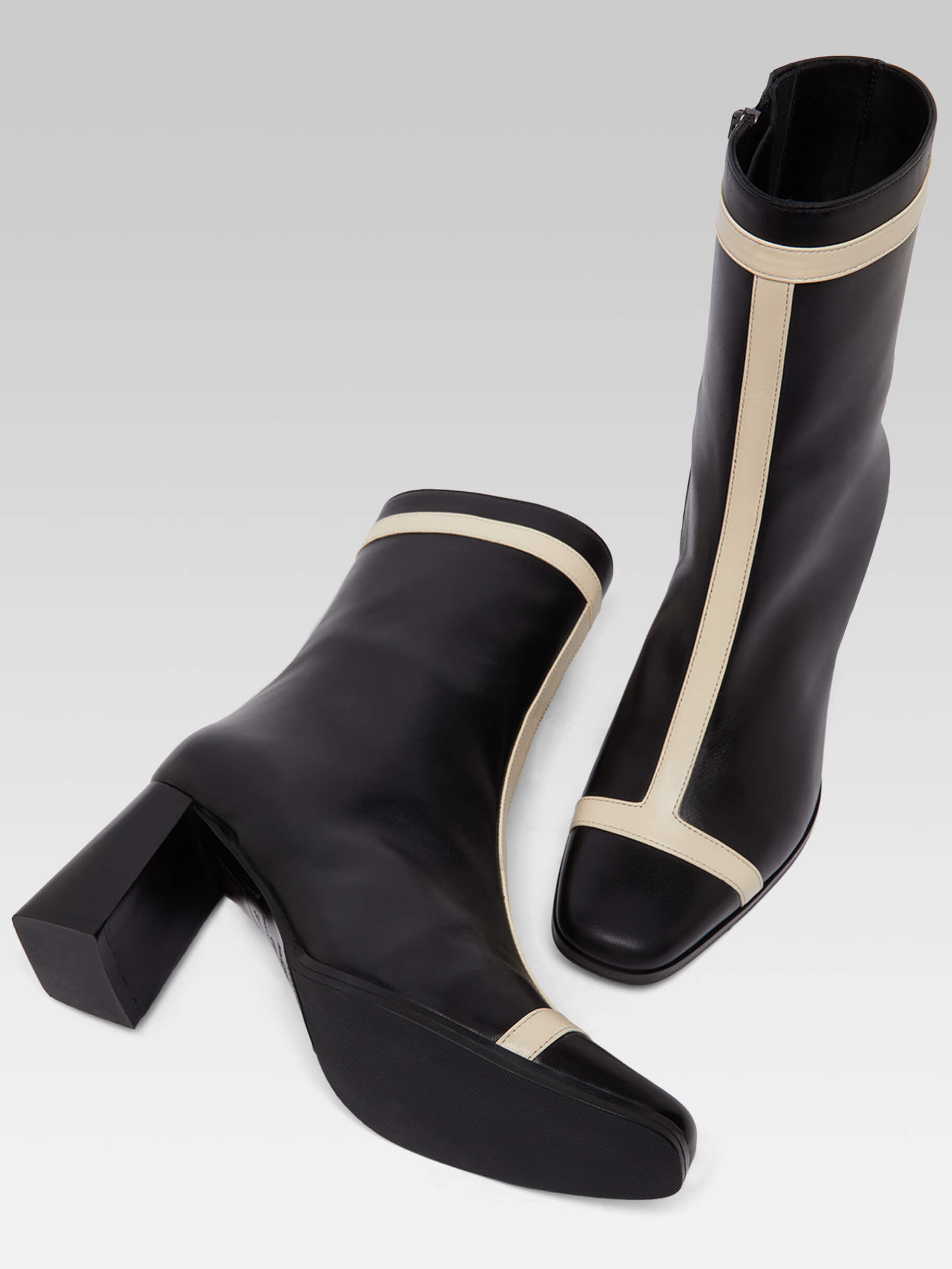 Catherine - Bottines cuir noir et ivoire - Image numéro 5