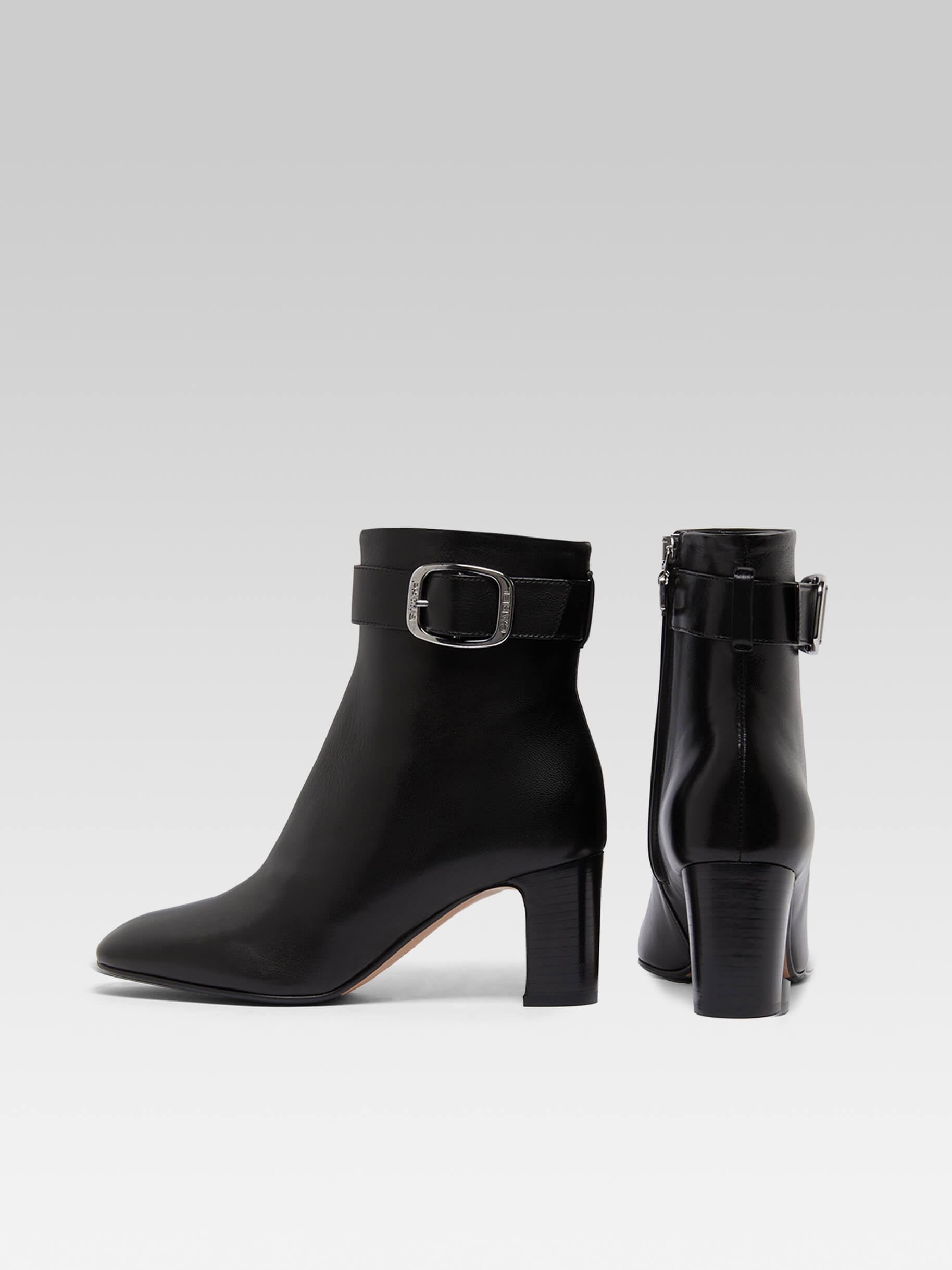 Thelma - Black leather ankle boots with buckle - Image number 4